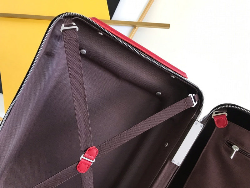 I W Fashion Lu-Vi bags - 11400