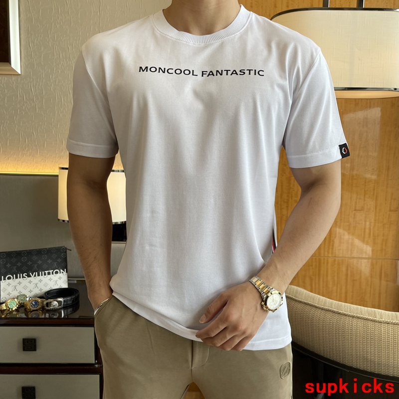 Moncler Luxury Cloth