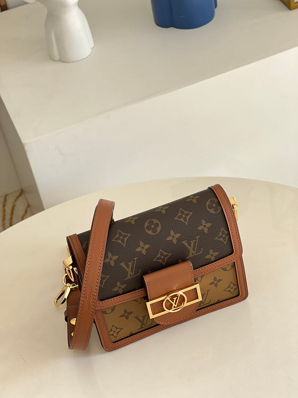 I W Fashion Lu-Vi bags - 17139
