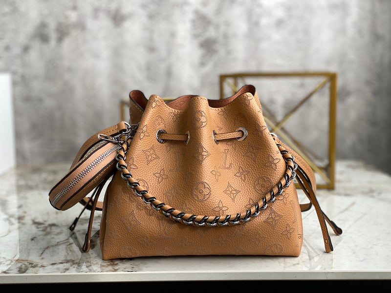 I W Fashion Lu-Vi bags - 17279