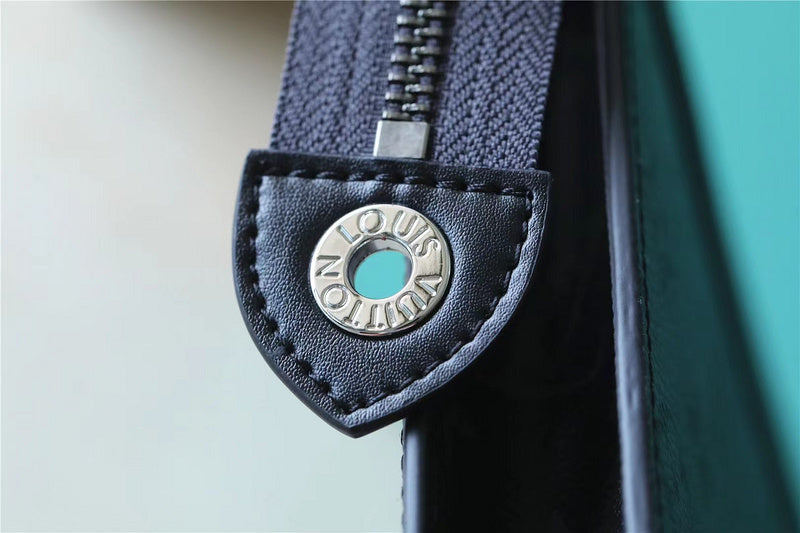 I W Fashion Lu-Vi bags - 10589