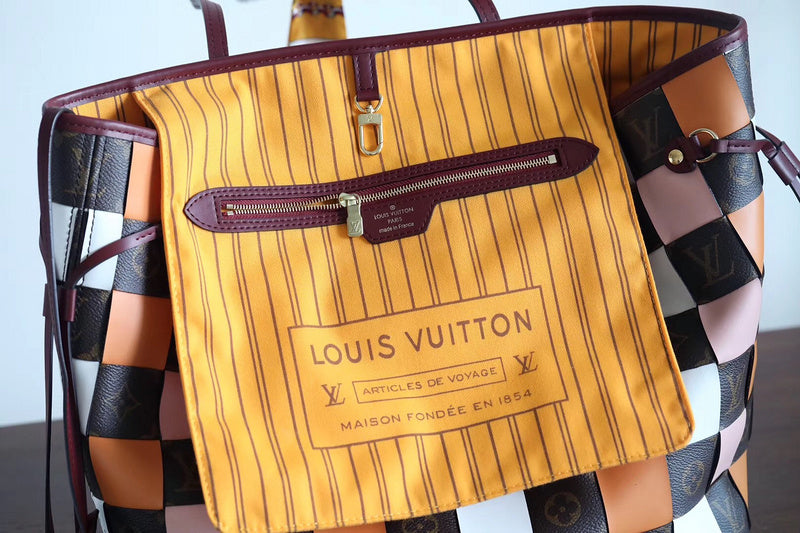 I W Fashion Lu-Vi bags - 8071