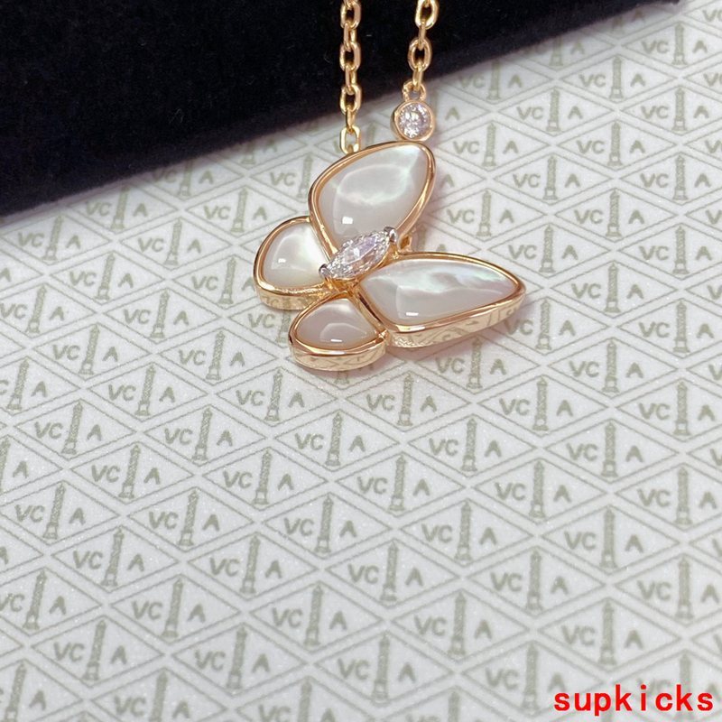 Van Cleef & Arples Jewelry