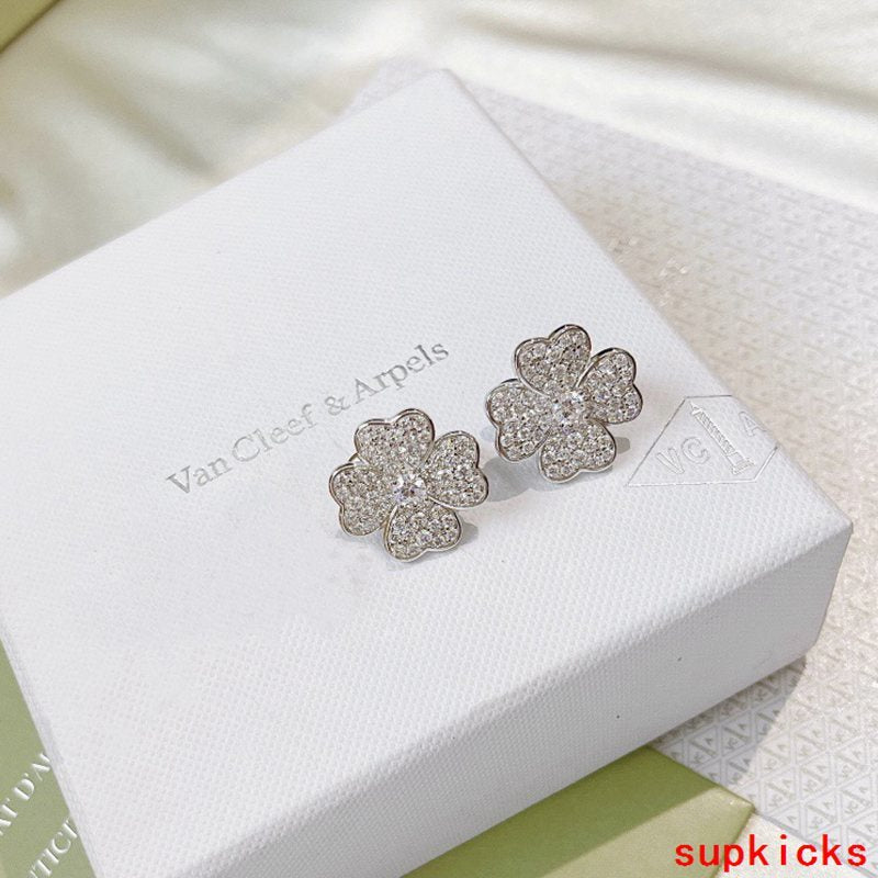 Van Cleef & Arples Jewelry