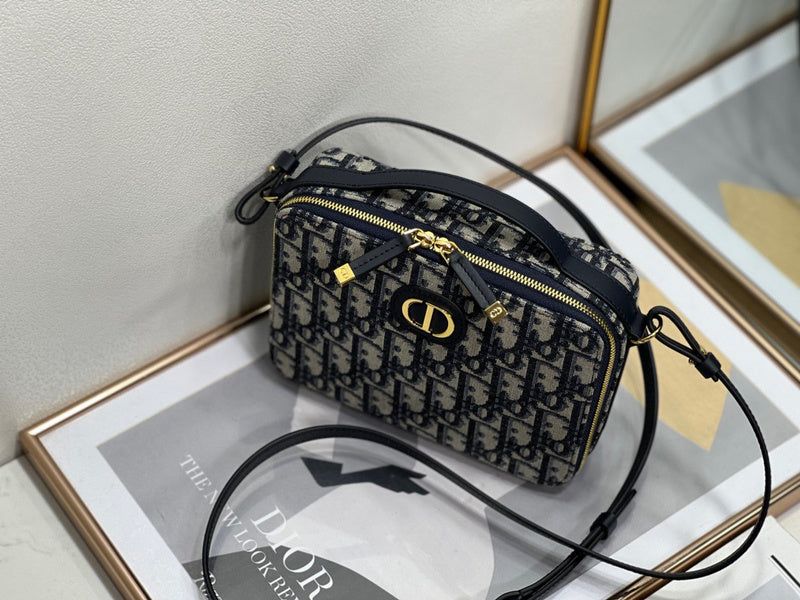 ENT - DOR Bags - 688