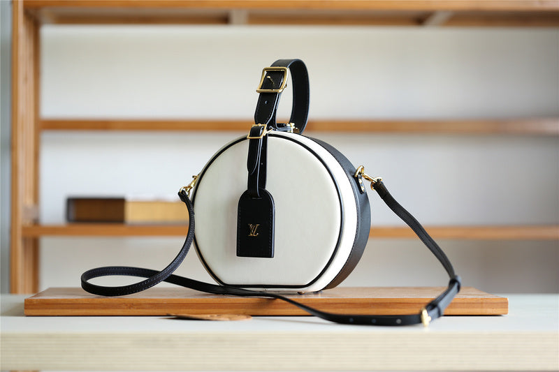 I W Fashion Lu-Vi bags - 8327