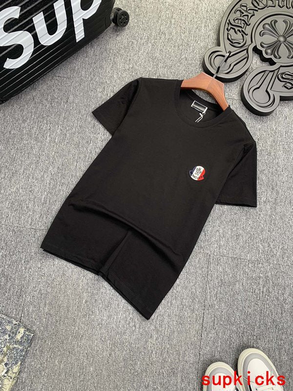 Moncler Luxury Cloth