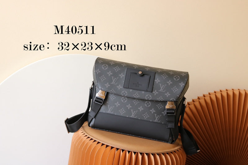 I W Fashion Lu-Vi bags - 17189