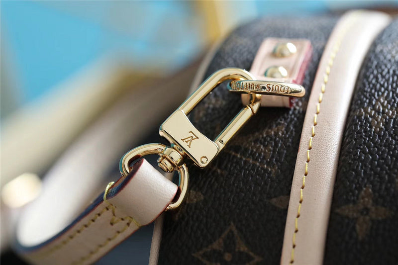 I W Fashion Lu-Vi bags - 8316