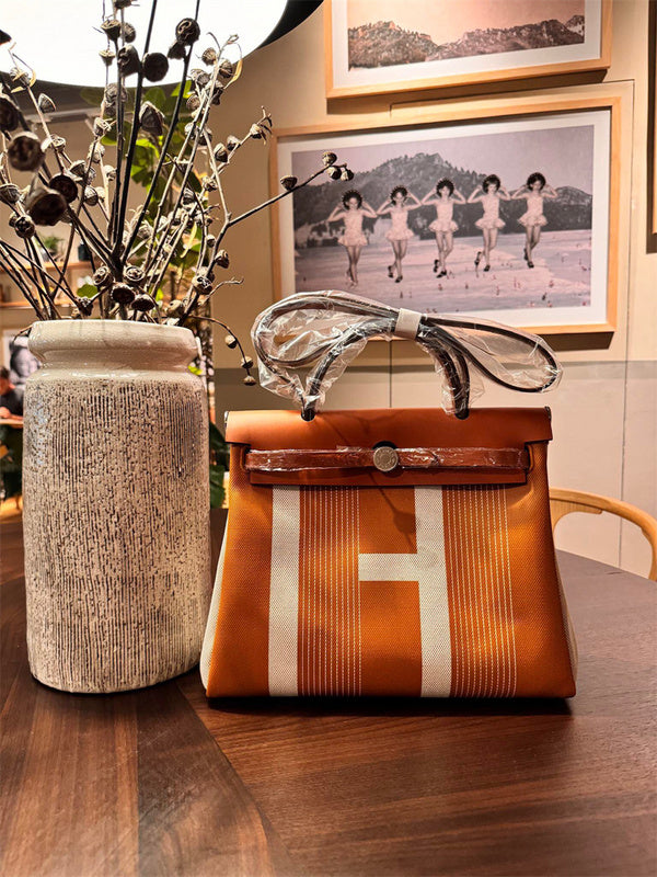 PHA - HMS Bags - 311