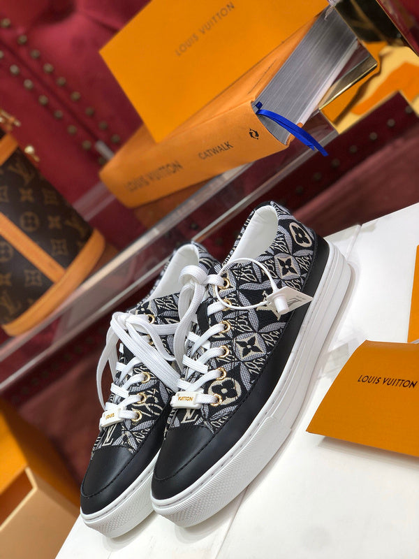 Louis Vuittion Luxury Shoes