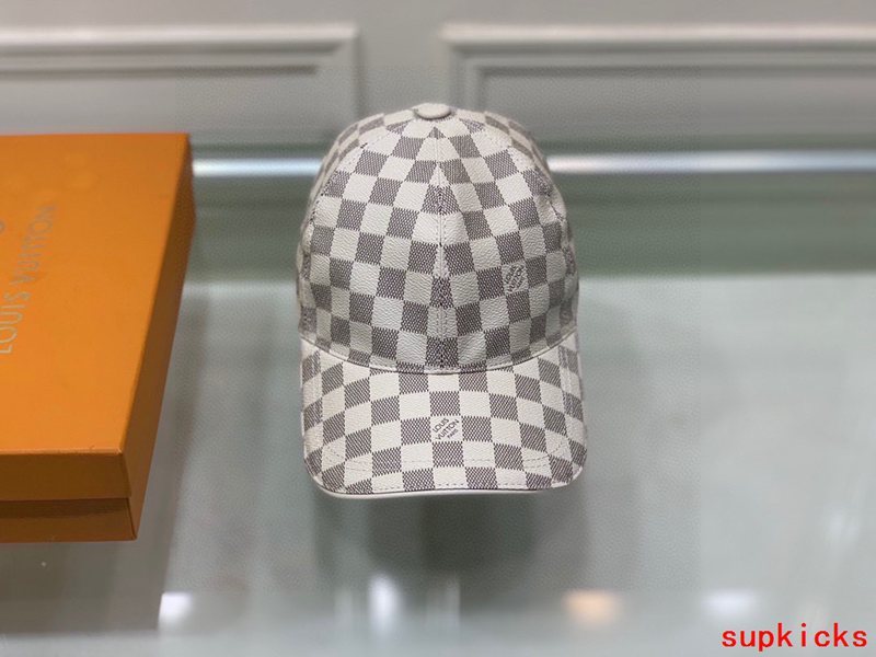 Louis Vuitton Luxury Cap