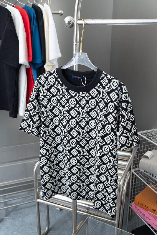 Louis Vuittion Luxury T-Shirt