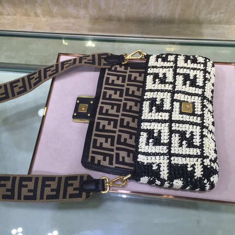 ENT - ENTI Bags - 061