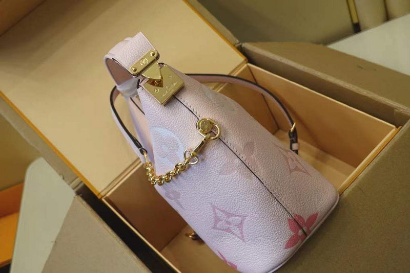 I W Fashion Lu-Vi bags - 17621