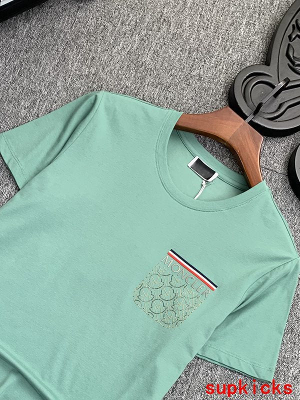 Moncler Luxury Cloth