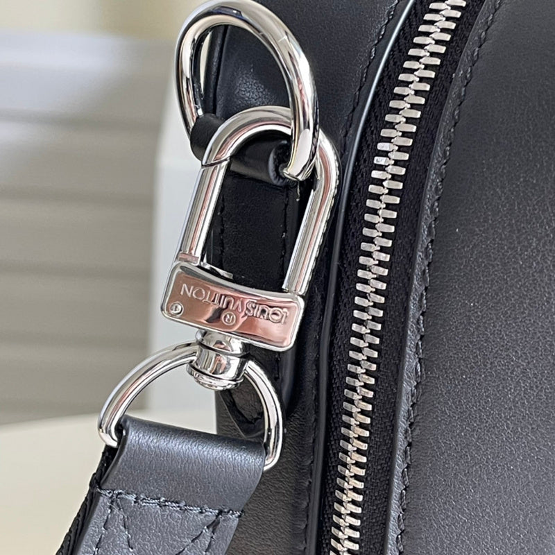 I W Fashion Lu-Vi bags - 17373