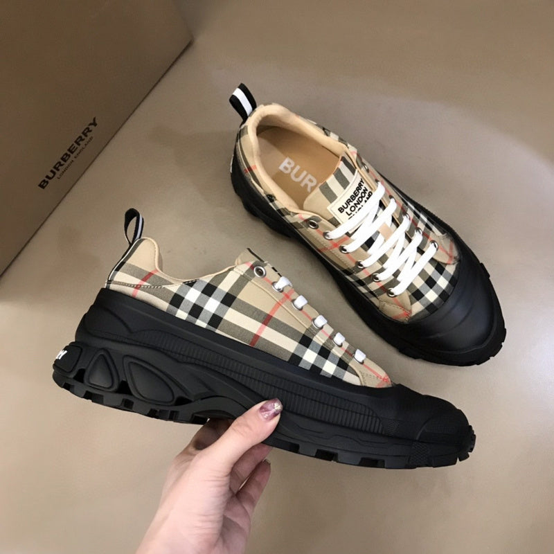 Burberry Luxury Shoes