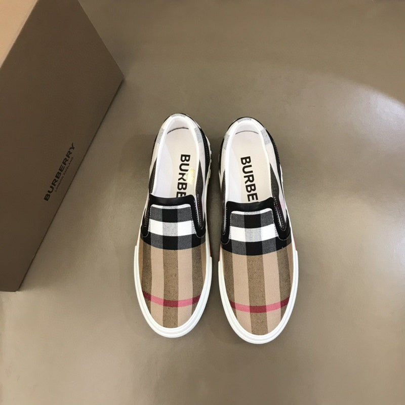 Burberry Luxury Shoes