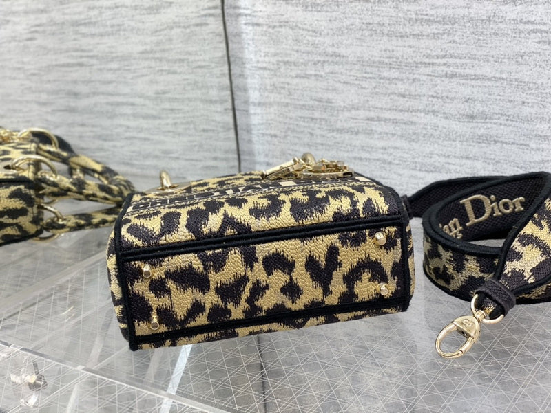 ENT - DOR Bags - 477