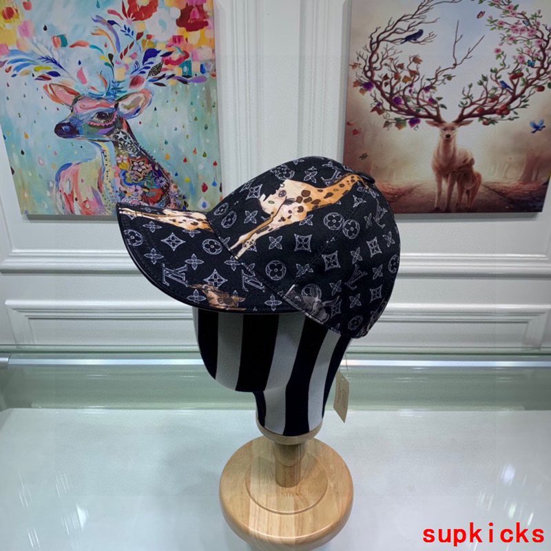 Louis Vuitton Luxury Cap