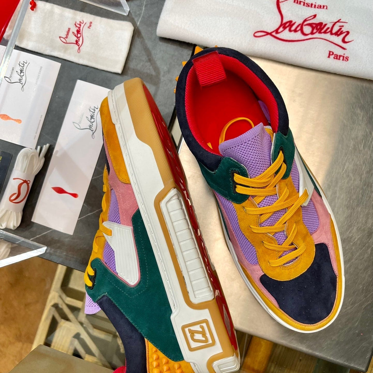 CL TRAINERS