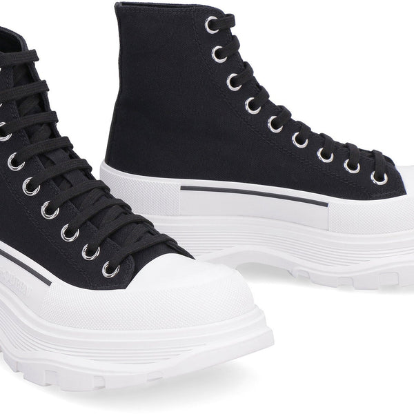 'TREAD SLICK' BOOTS