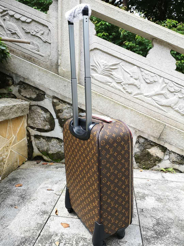 I W Fashion Lu-Vi bags - 11385
