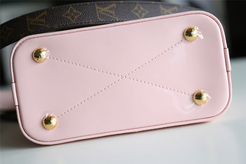 I W Fashion Lu-Vi bags - 8278