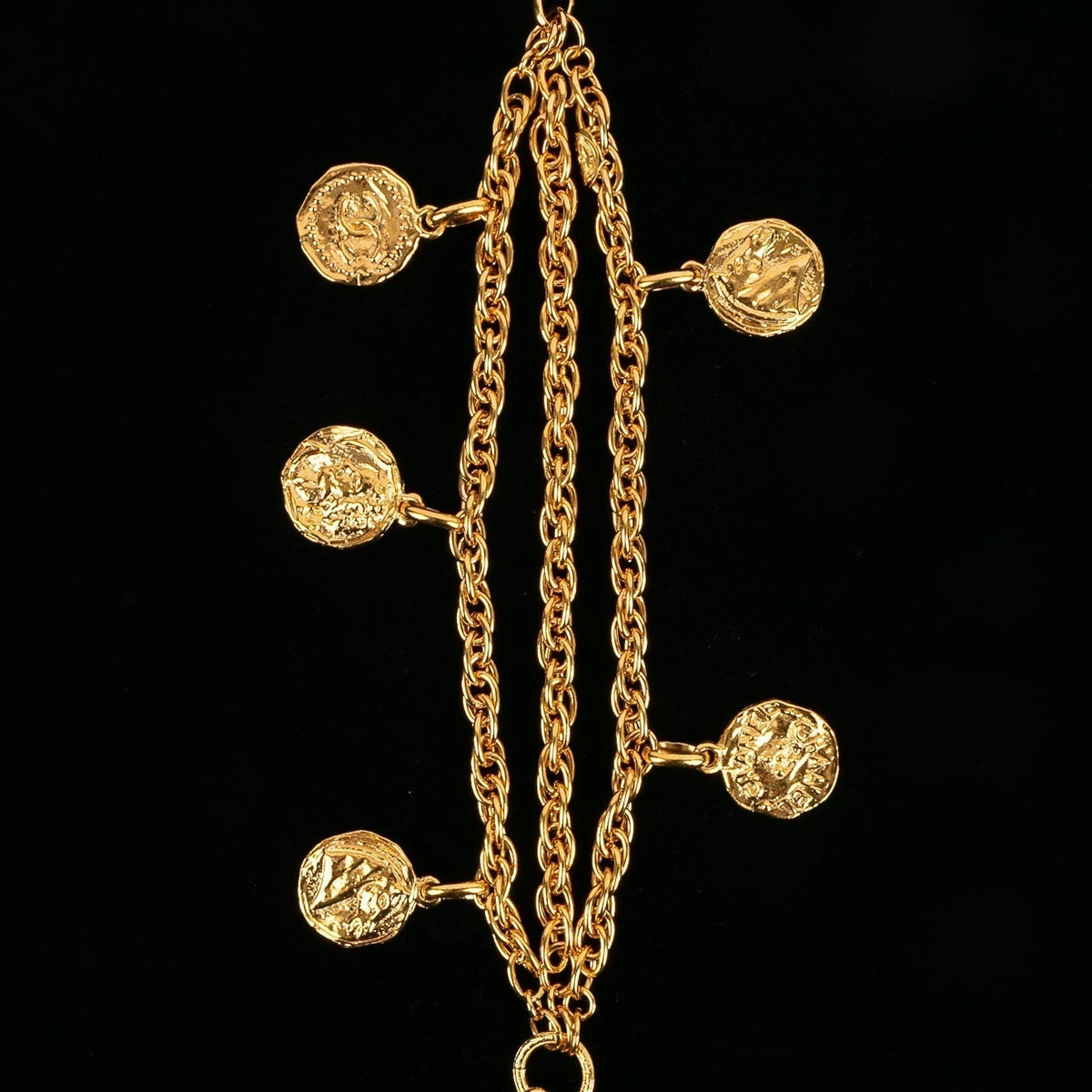 Bracelet charms Chanel