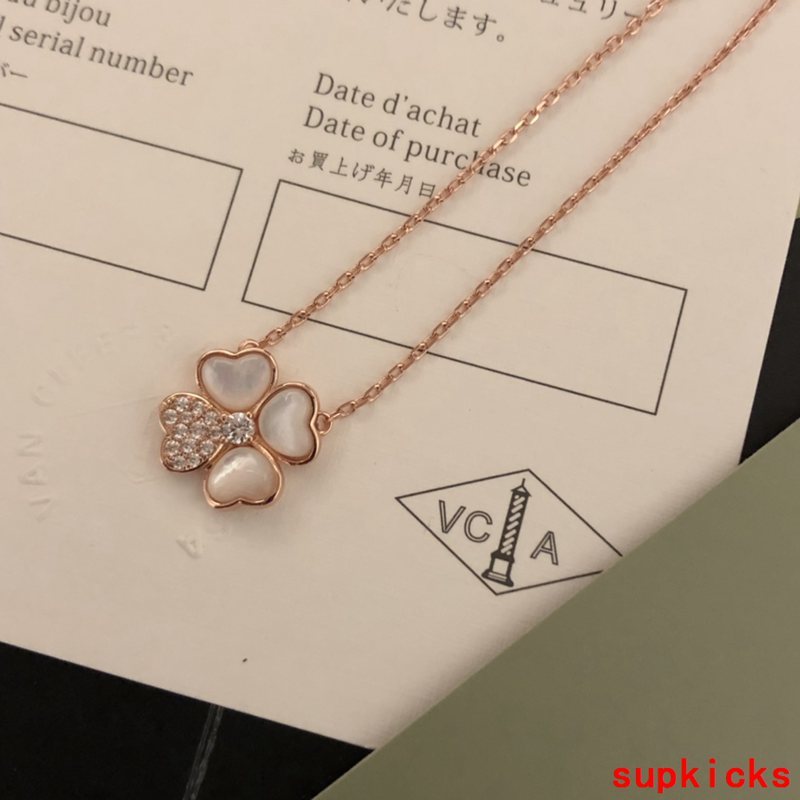 Van Cleef & Arples Jewelry