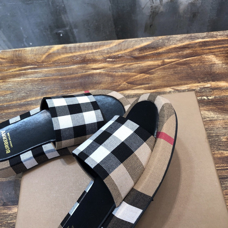 Burberry Luxury Shoes