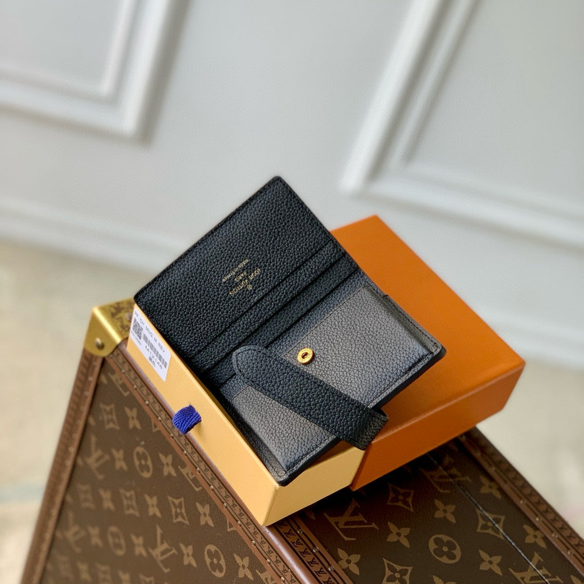 LOU LOW KEY COMPACT WALLET