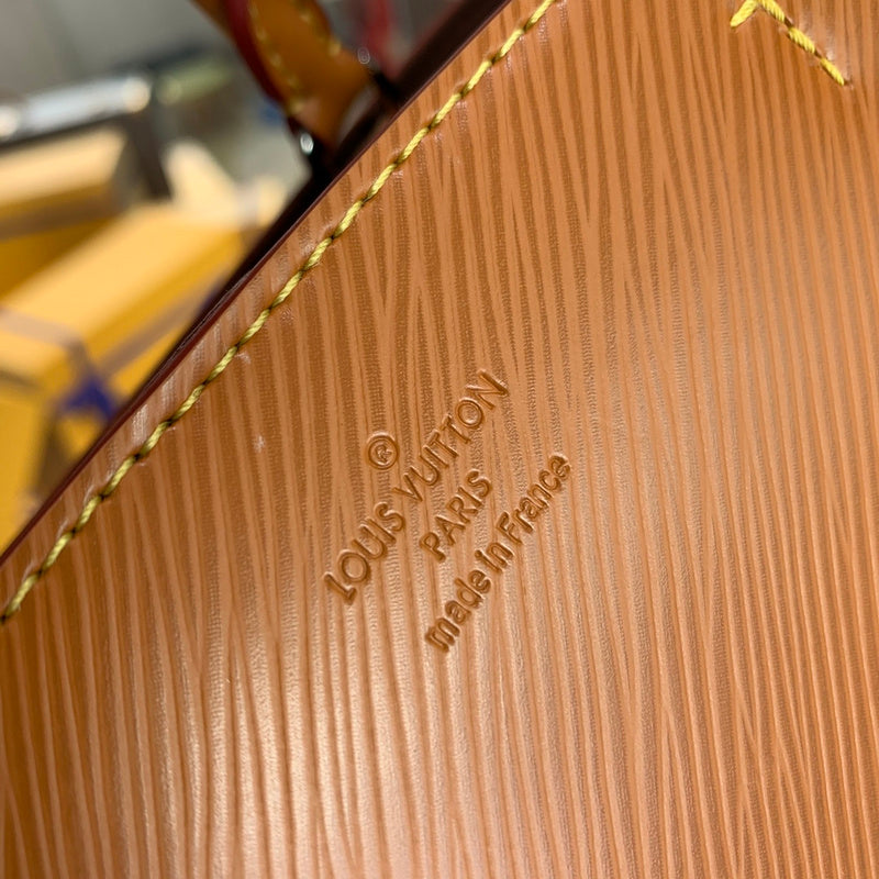 I W Fashion Lu-Vi Bags - 16742