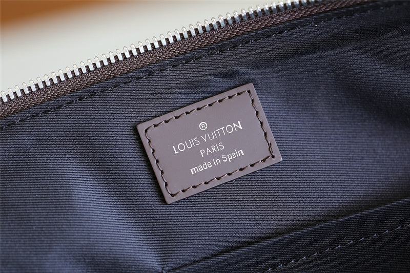 I W Fashion Lu-Vi bags - 9862