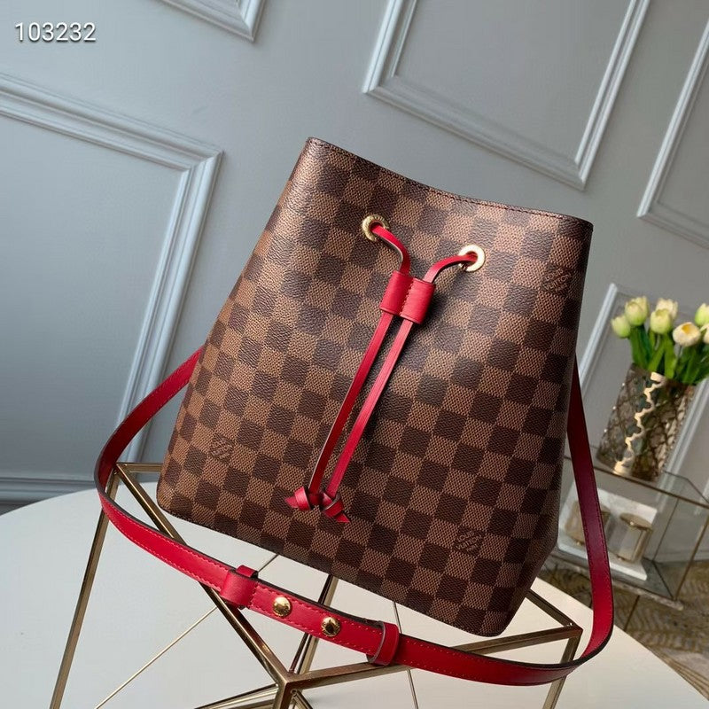 I W Fashion Lu-Vi bags - 17226