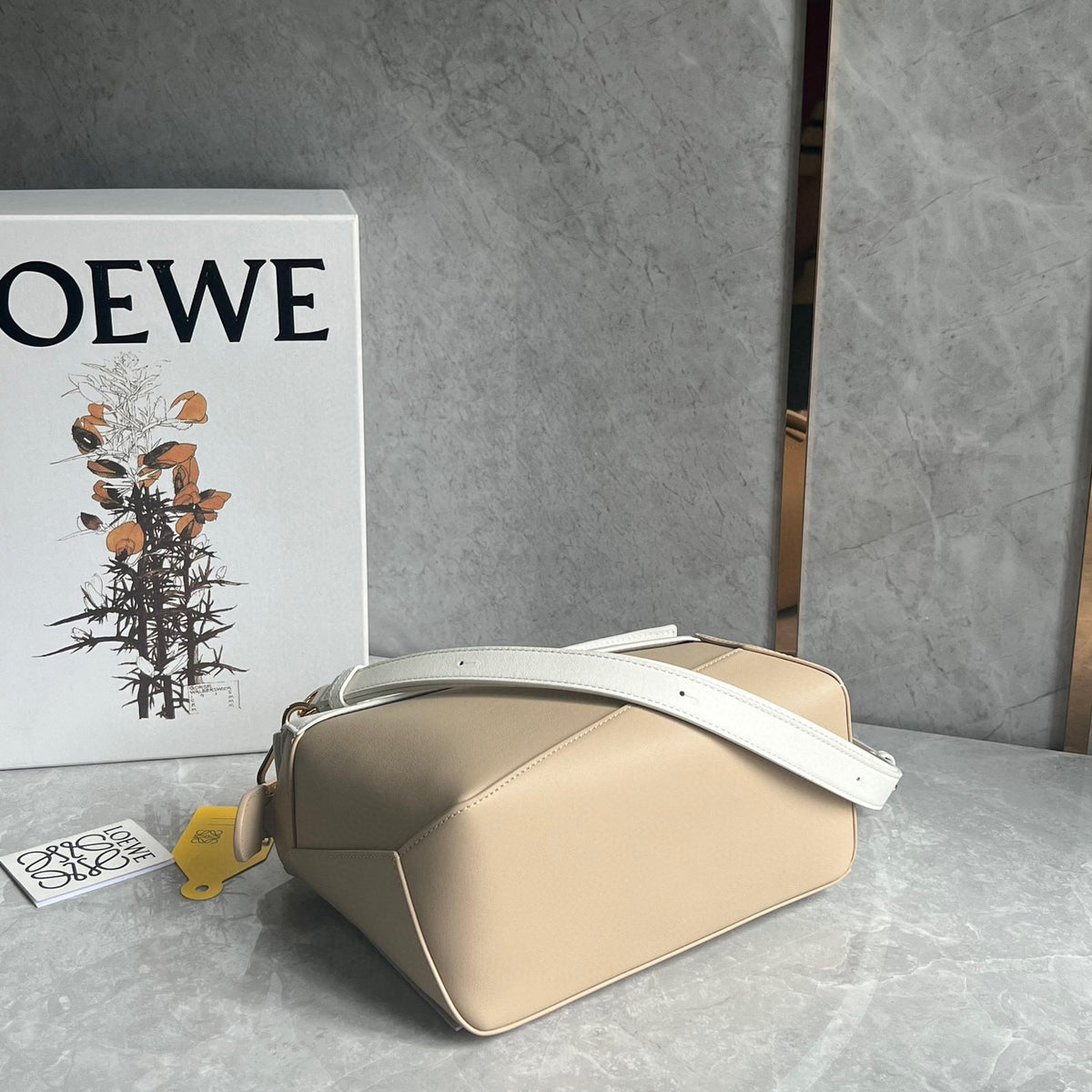 LOEW SMALL PUZZLE EDGE BAG