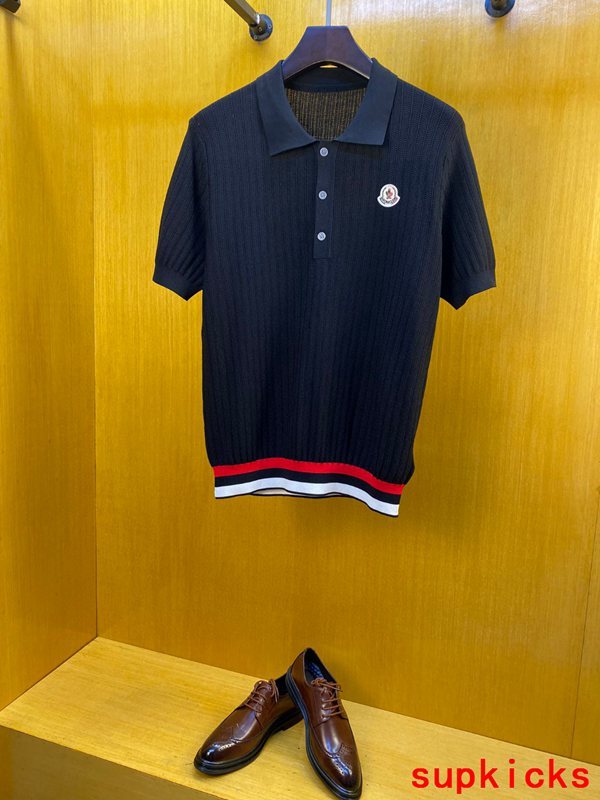Moncler Luxury Cloth