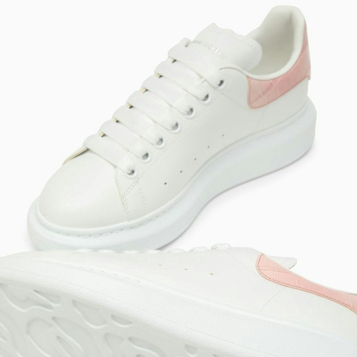 WHITE AND CLAY OVERSIZED SNEAKERS