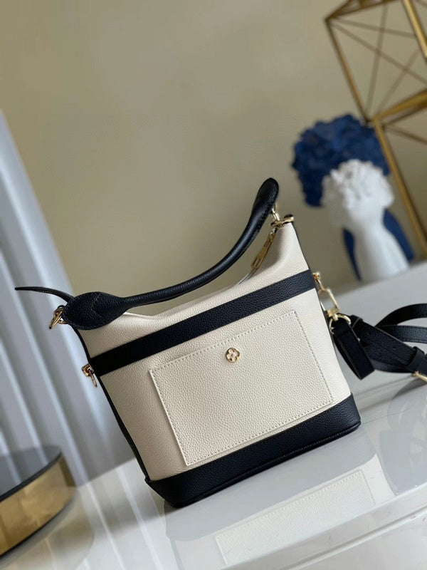 LOV2 Bags - Luxurious Bags  933