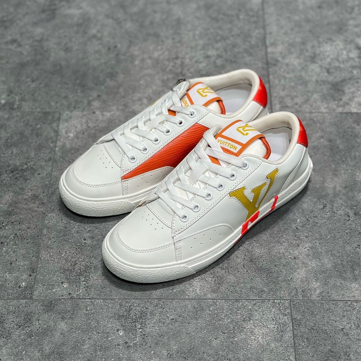 LOU TRAINERS