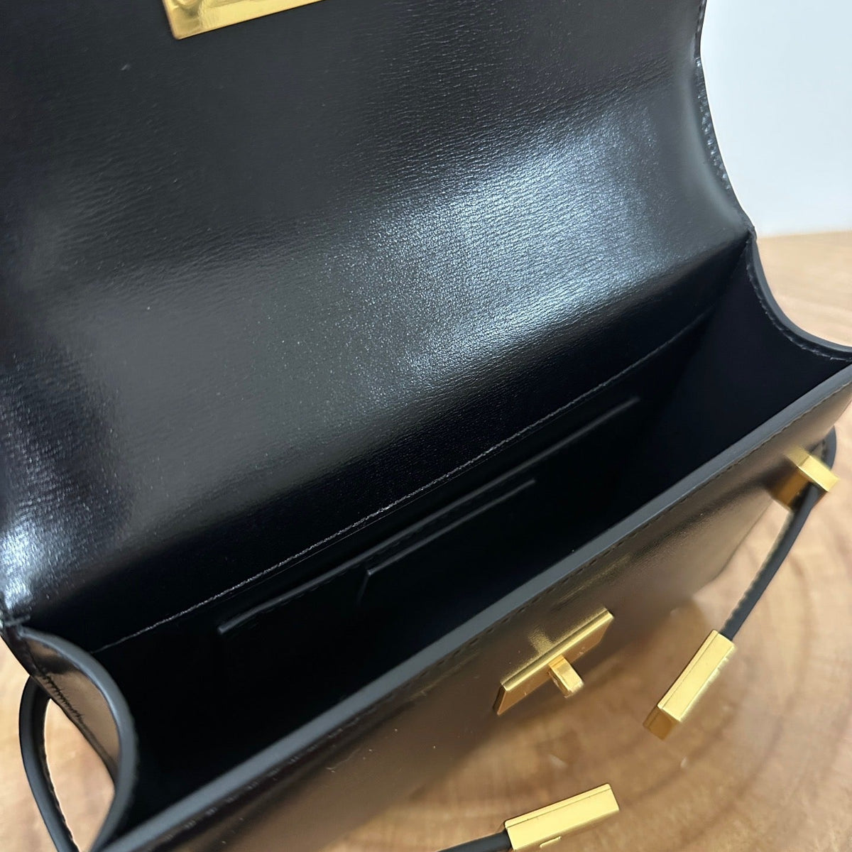 SL MANHATTAN MINI CROSSBODY BAG