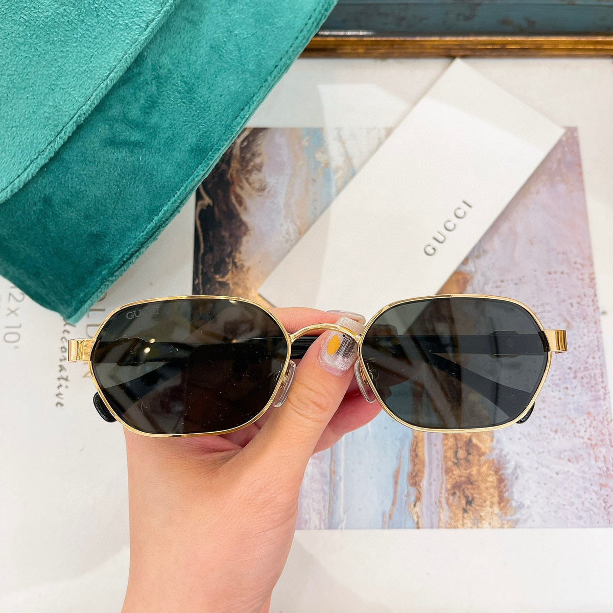 GG SUNGLASSES
