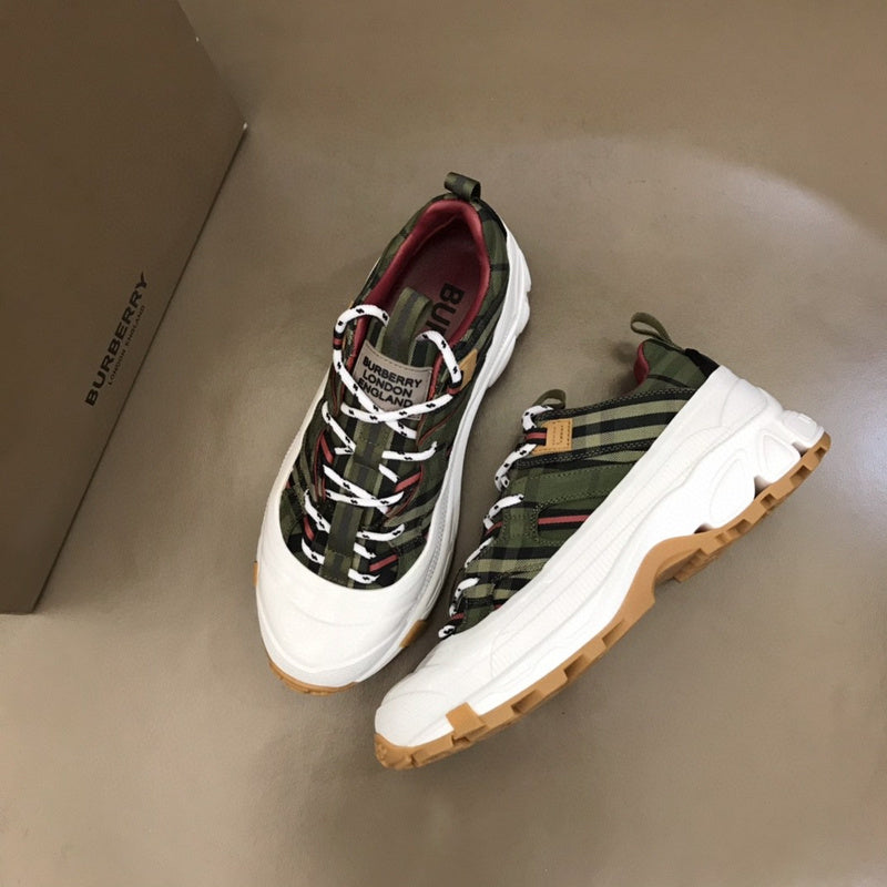 Burberry Luxury Shoes