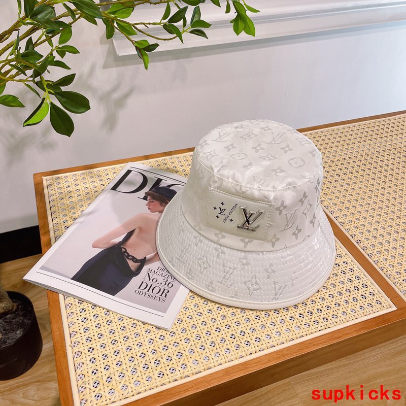 Louis Vuitton Luxury Cap