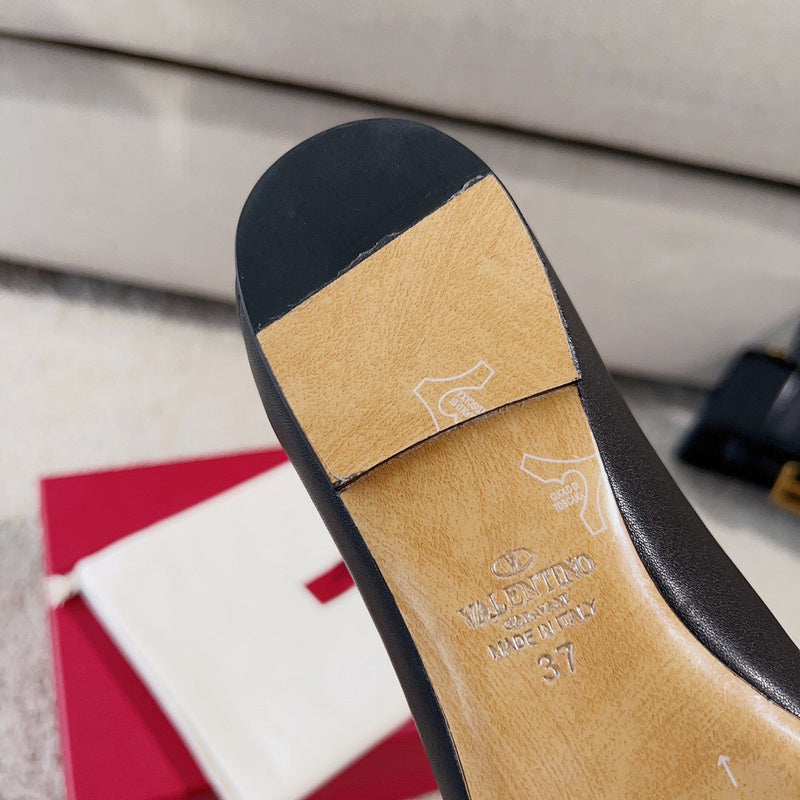 Valentino GARAVANI Luxury Shoes
