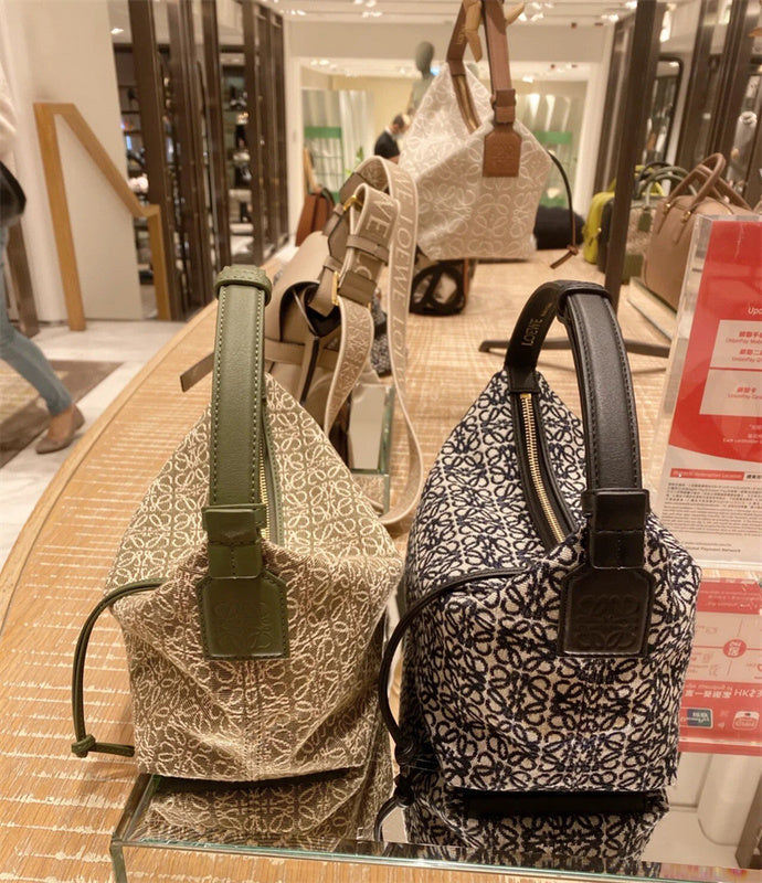 PHA - LWO Bags - 019