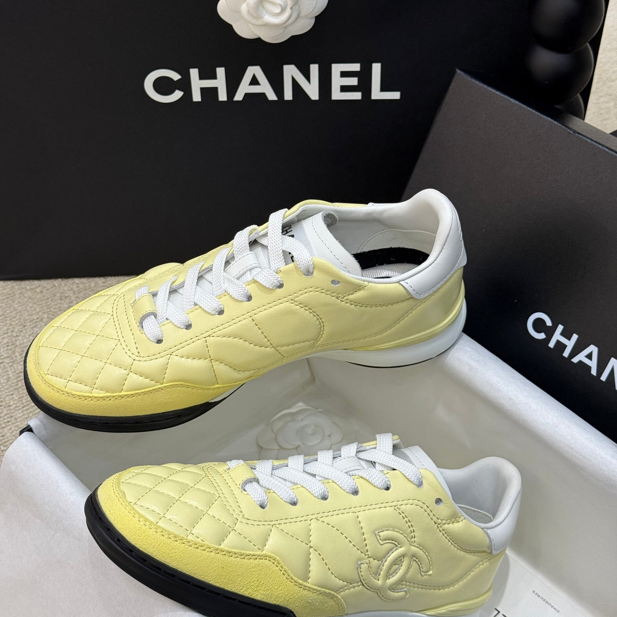CC SNEAKER