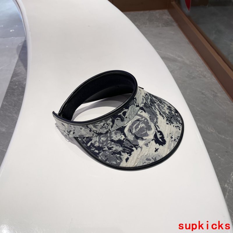 Louis Vuitton Luxury Cap