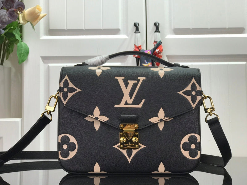 I W Fashion Lu-Vi bags - 17632